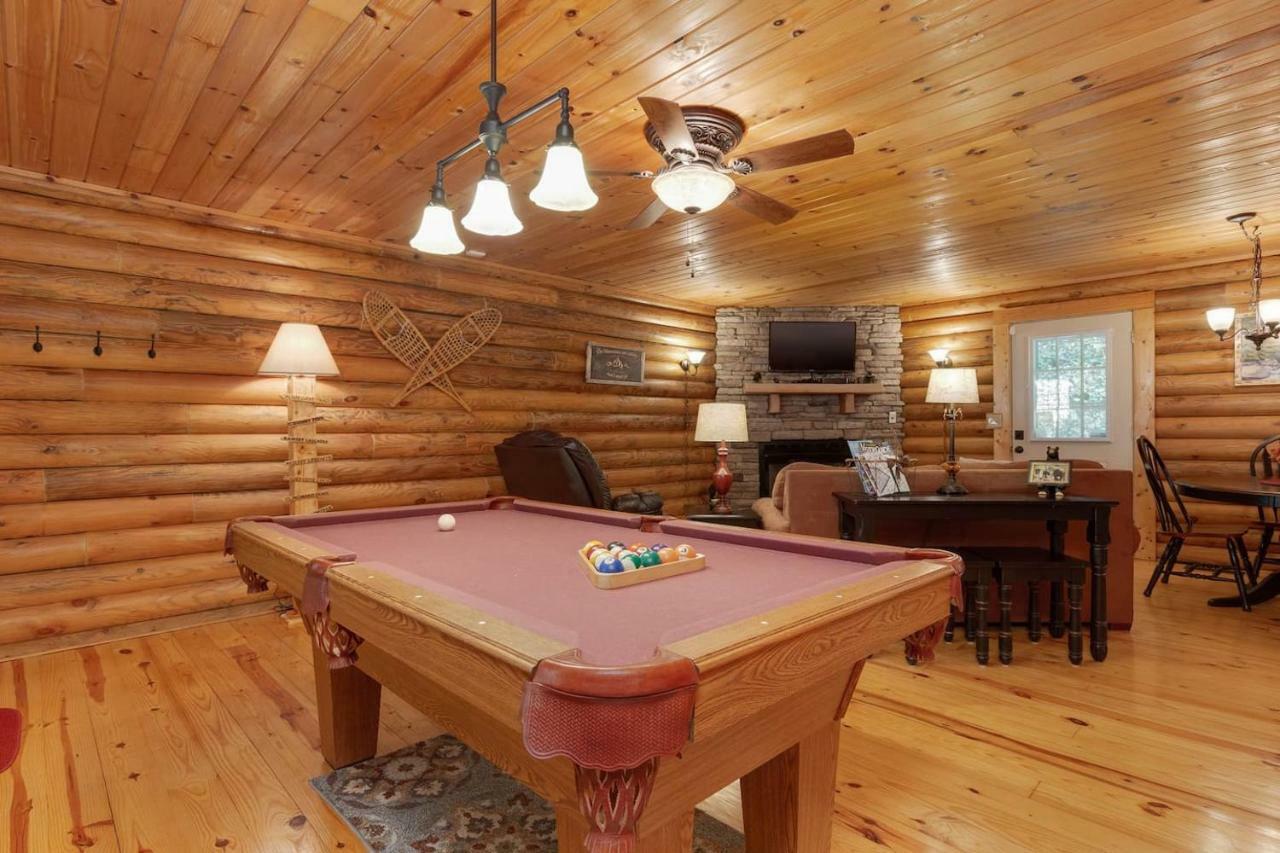 Log Cabin! 1Mile From The Action! Private Lane! Hot Tub! Pool Table! Villa Pigeon Forge Ngoại thất bức ảnh